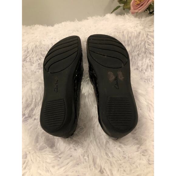 Clarks Gael Angora women's Loafers Brown Croc-embossed Leather Finish Size 6M - Picture 6 of 9